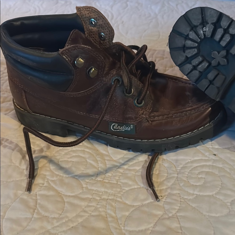 Candie's Women’s Dark Brown Leather Boots